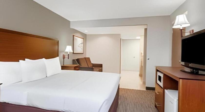 Days Inn Springfield South Eksteriør billede